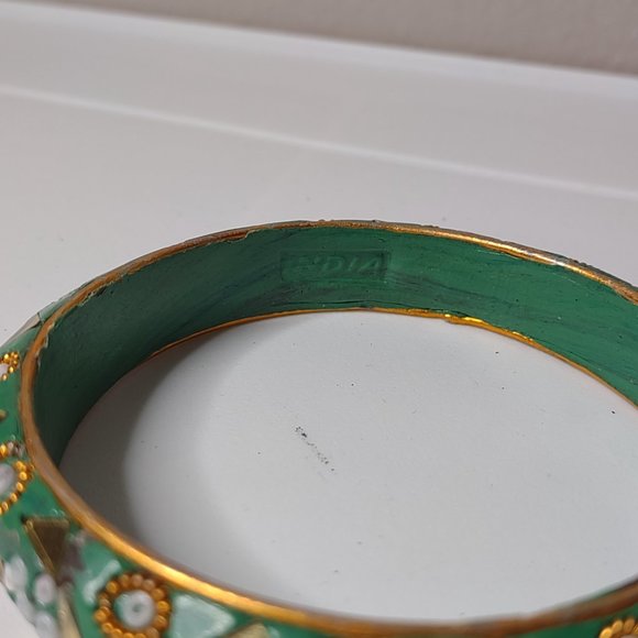 Large Green India Bangle - Picture 7 of 15